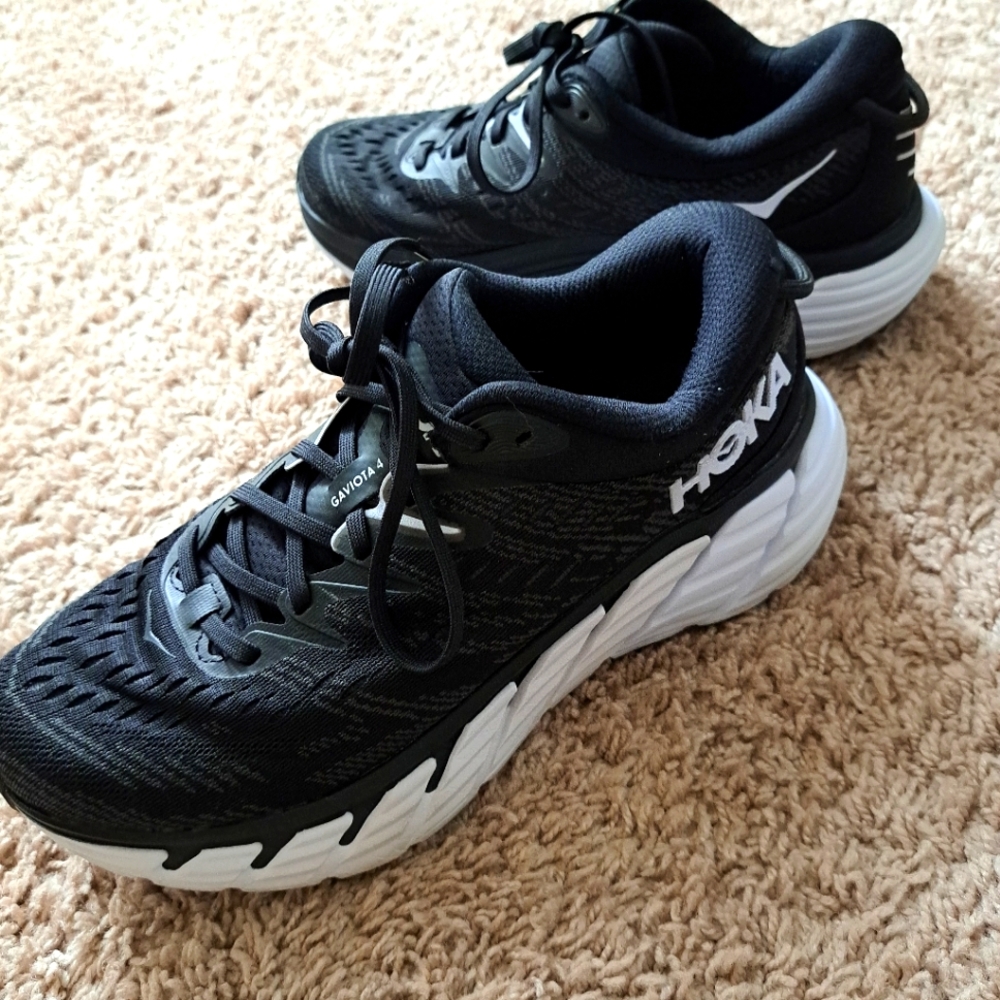 Hoka women's shoes size 8